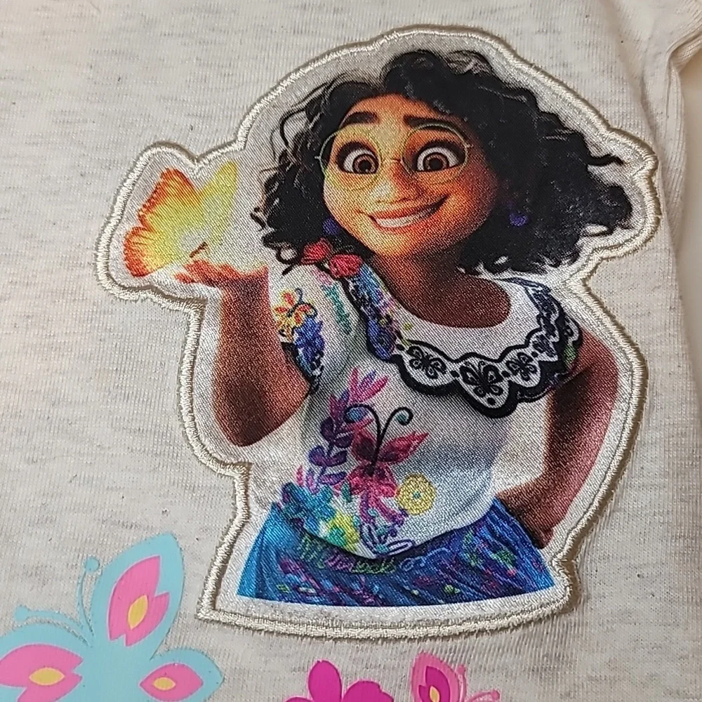 Disney Encanto Toddler Short Sleeve Graphic Cream Tee-Shirt, New without Tag, 2T
